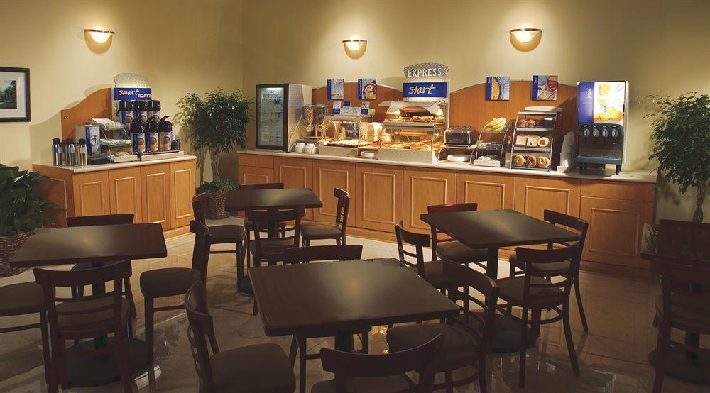 Holiday Inn Express & Suites-Regina-South By Ihg Екстер'єр фото