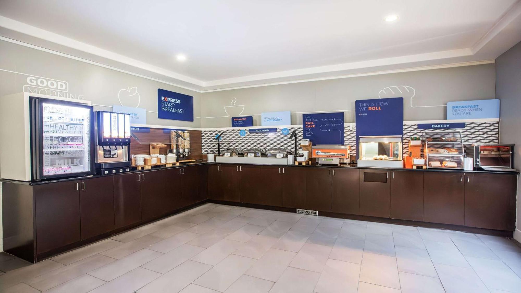 Holiday Inn Express & Suites-Regina-South By Ihg Екстер'єр фото