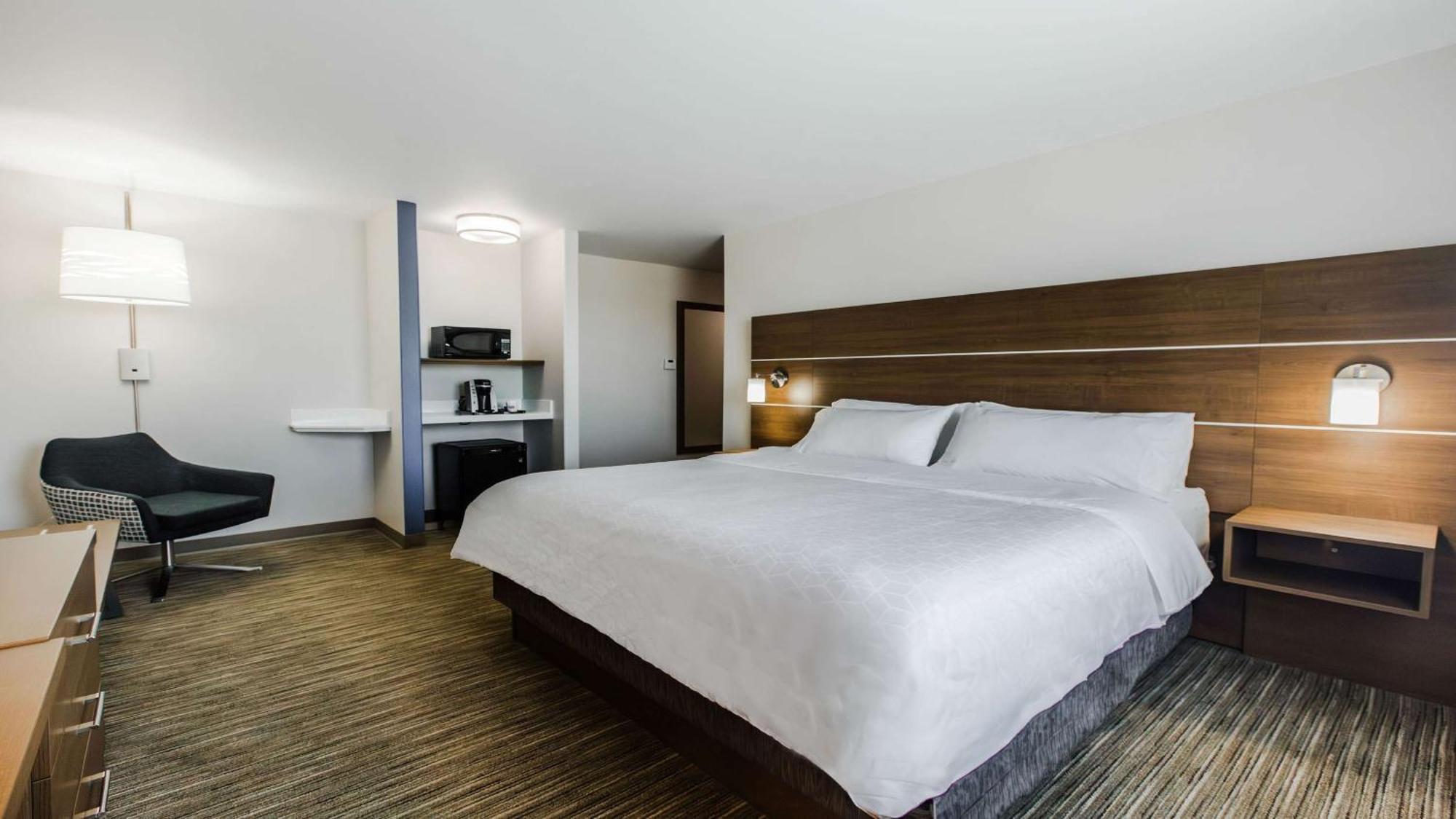Holiday Inn Express & Suites-Regina-South By Ihg Екстер'єр фото
