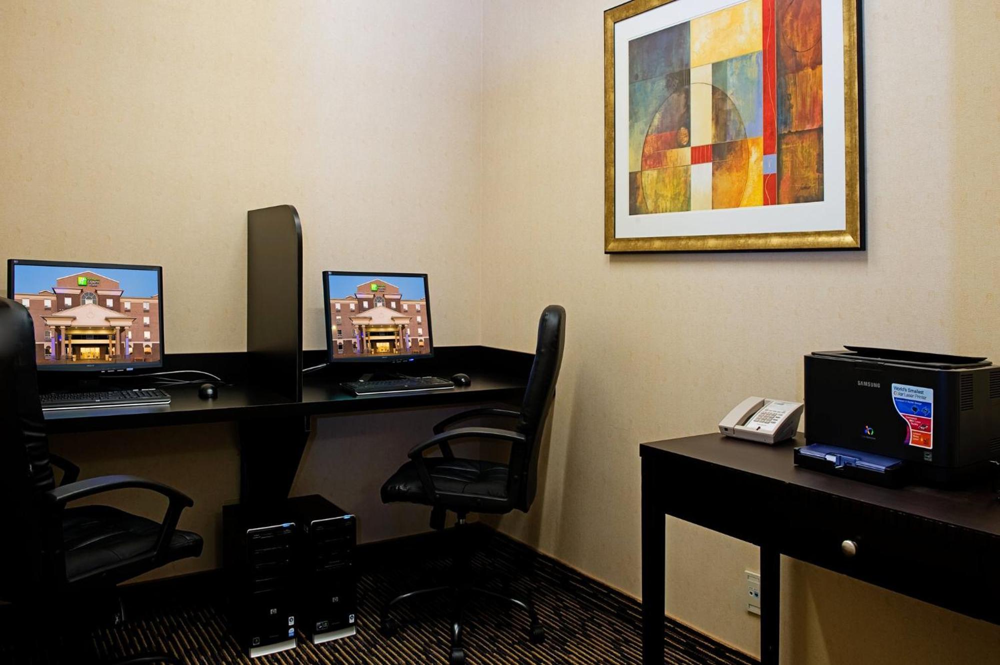 Holiday Inn Express & Suites-Regina-South By Ihg Екстер'єр фото